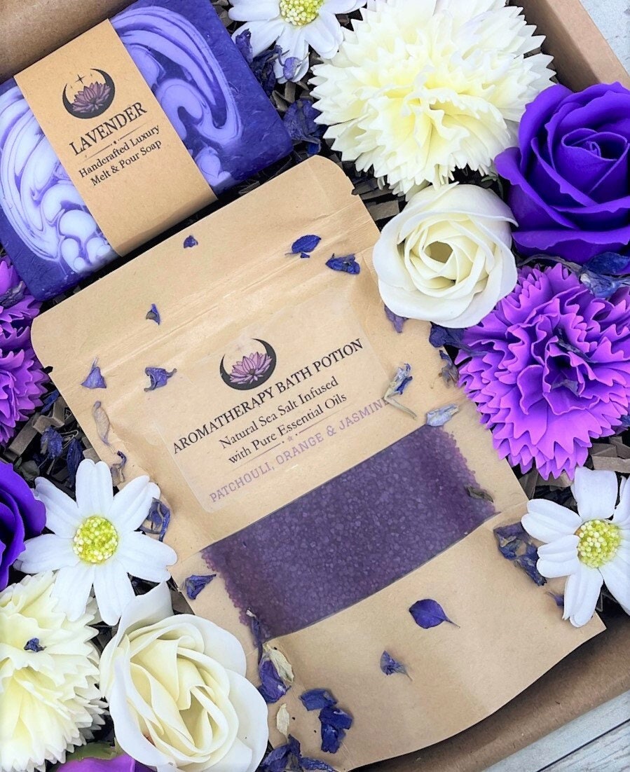 THE PURPLE SENSATION Spa Flowers Luxury Gift Box, Aromatherapy Bath Salts, Handmade Soap, Relaxation,  Birthday, Thank You, Christmas