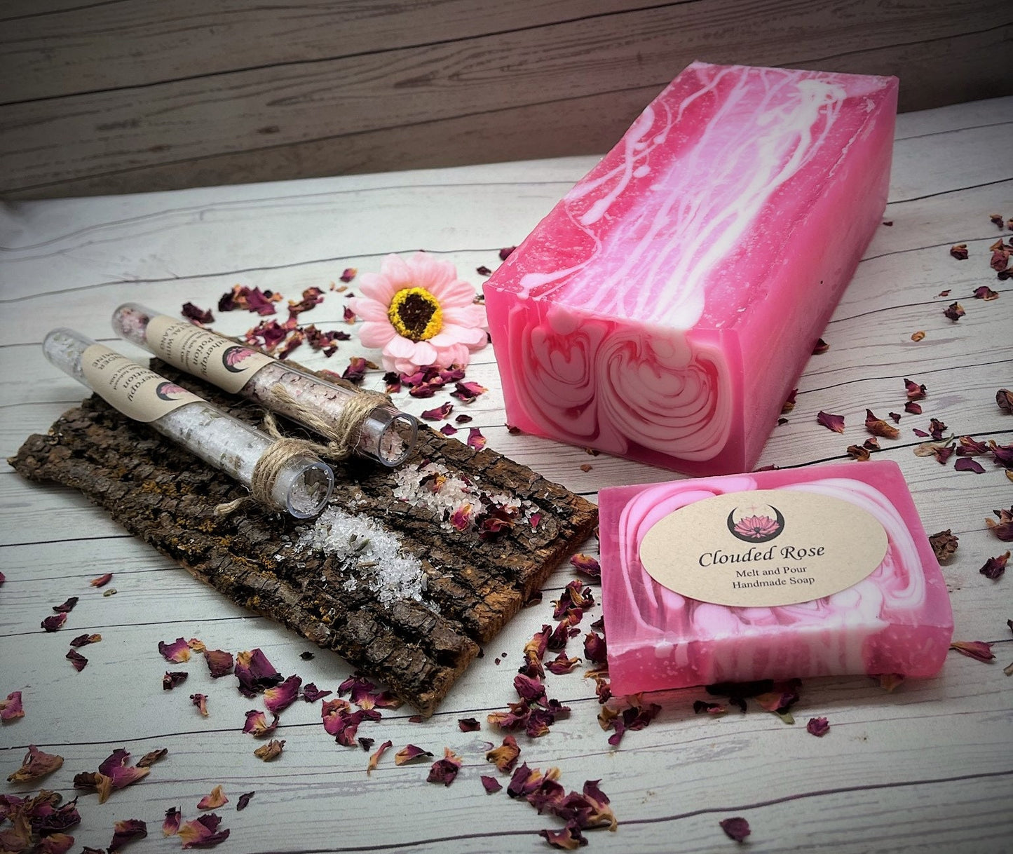 Complete Wellness Gift Box, A Unique Christmas Gift Idea -Dream catcher -Mindfulness -Quotes -Crystals.