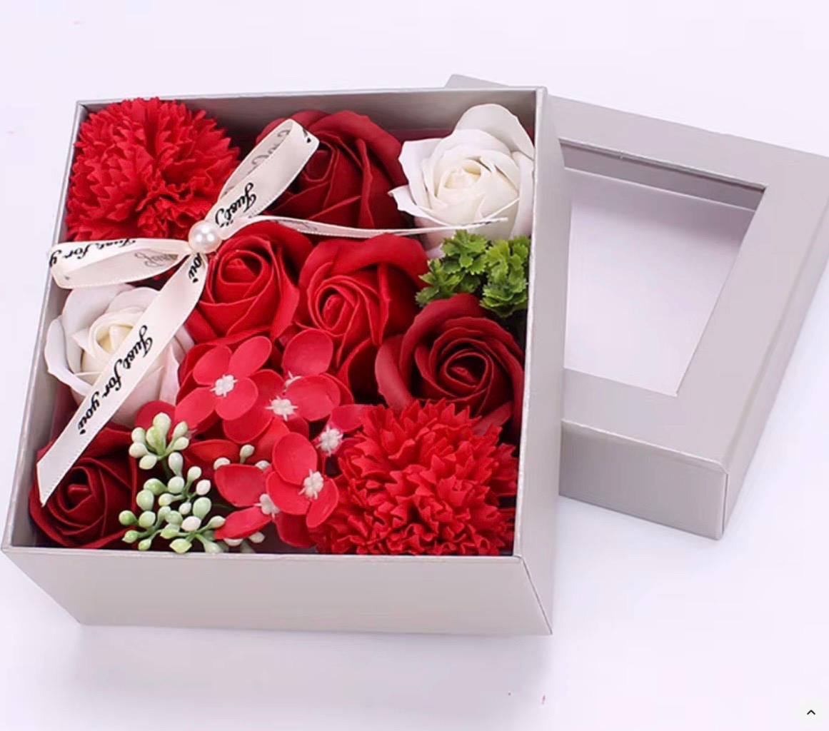 Red Rose Soap Flower Gift Box: Natural Self Care Bouquet